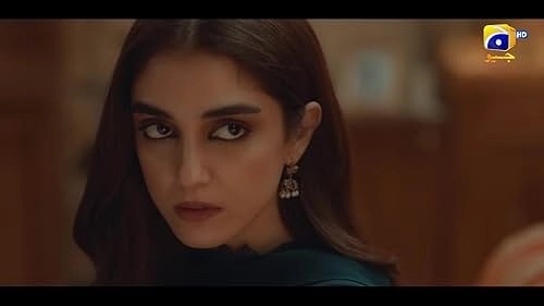 Sunn Mere Dil drama OST video still with Hum TV logo